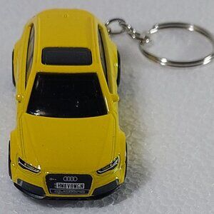 2017 AUDI RS 6 AVANT Hot Wheels Key Chain